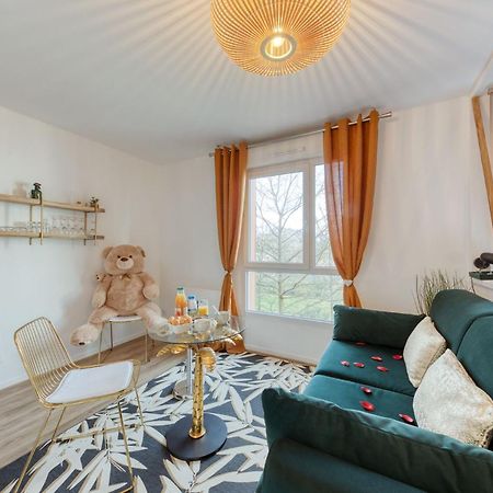 Suite Love Jacuzzi Montévrain Eksteriør bilde