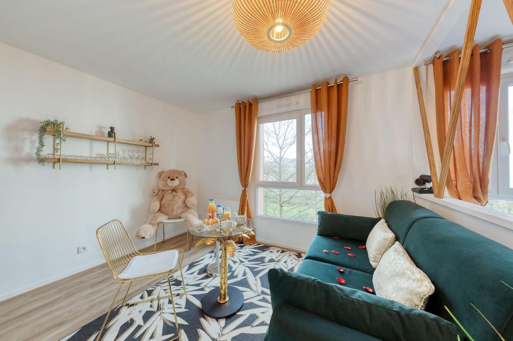 Suite Love Jacuzzi Montévrain Eksteriør bilde